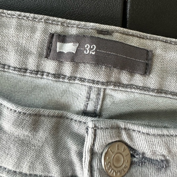 Levi’s Gray Skinny Jeans Size 32 - Picture 4 of 7